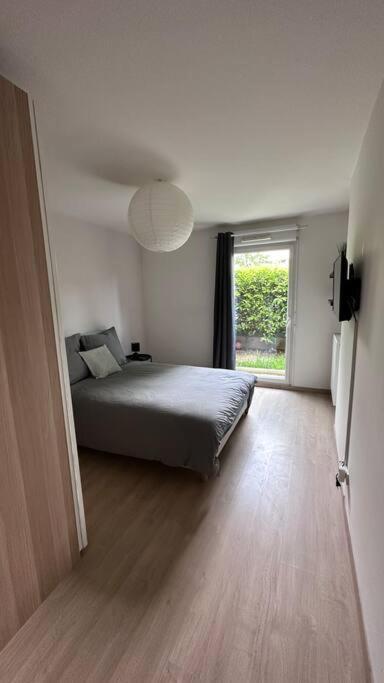 Appartement A Fleury-Merogis Proche De Paris Exterior photo
